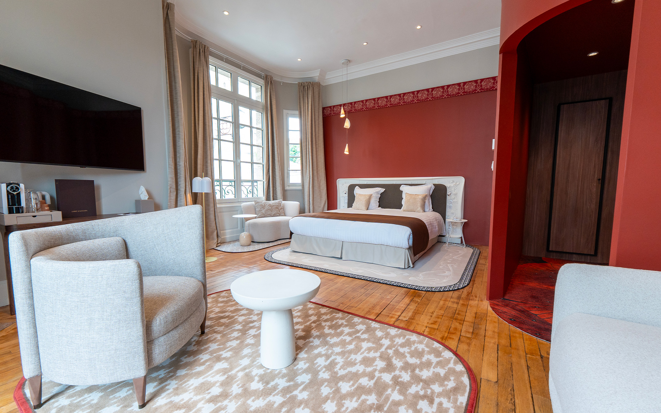 HOTEL DES ARTS 6